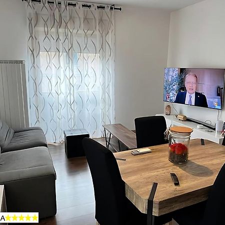 Gorizia Central Luxe Apartment 6 Posti Letto 외부 사진