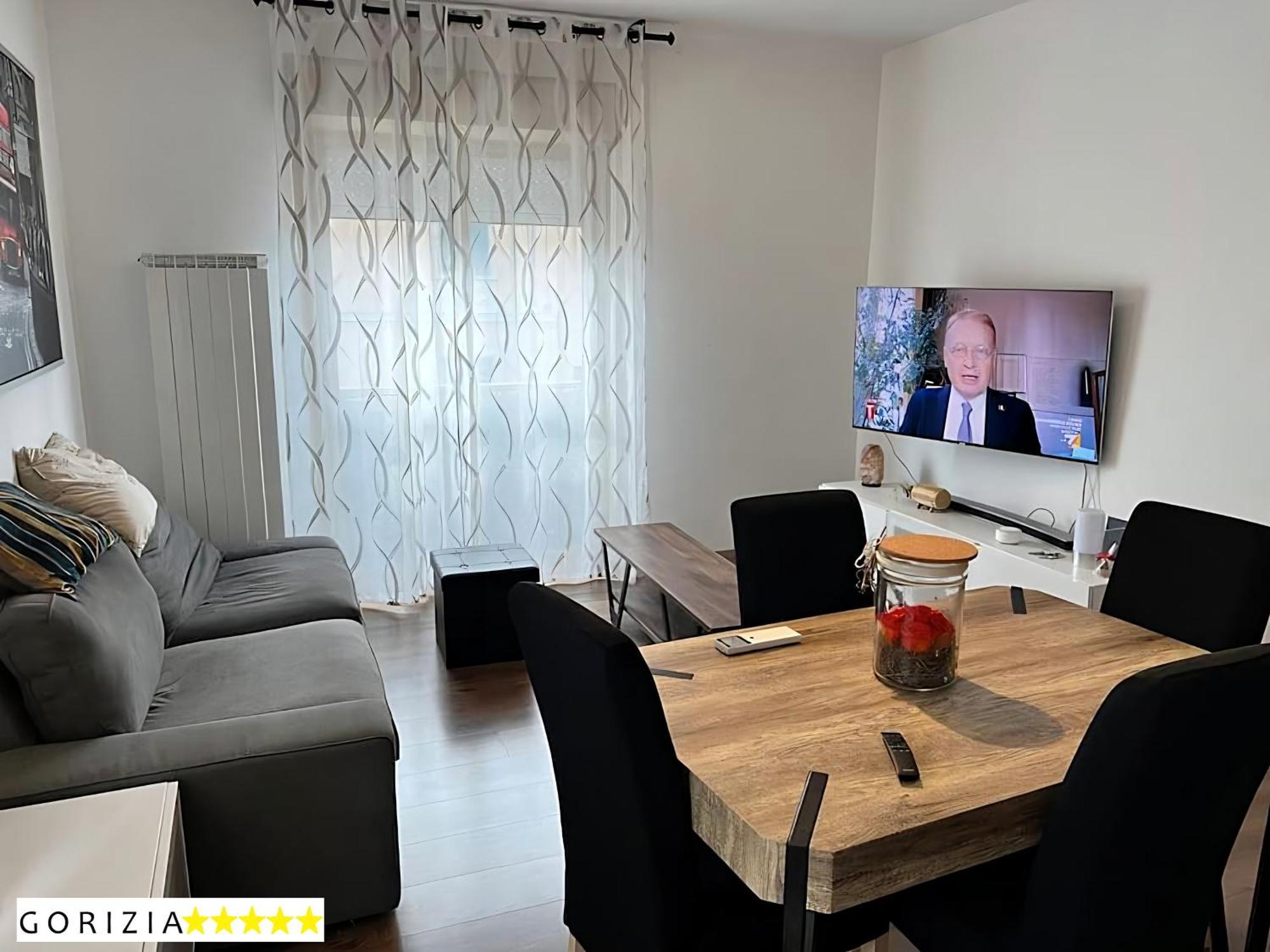 Gorizia Central Luxe Apartment 6 Posti Letto 외부 사진